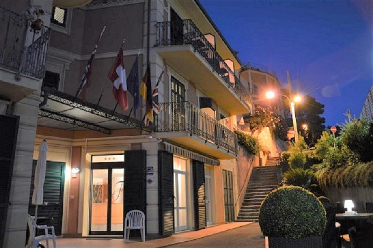 Hotel Feluca Bonassola Esterno foto